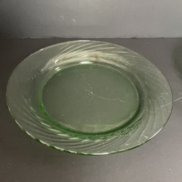 Pyrex Green Glass 7.5” Cake Salad Plates Lot X3 Dinnerware Dishes Vintage - Picture 4 of 5